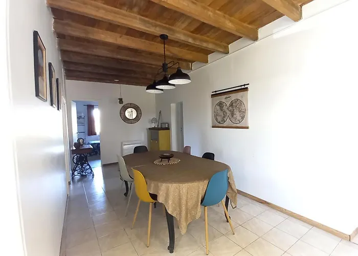 Villa Chez Louise Barry-d'Islemade